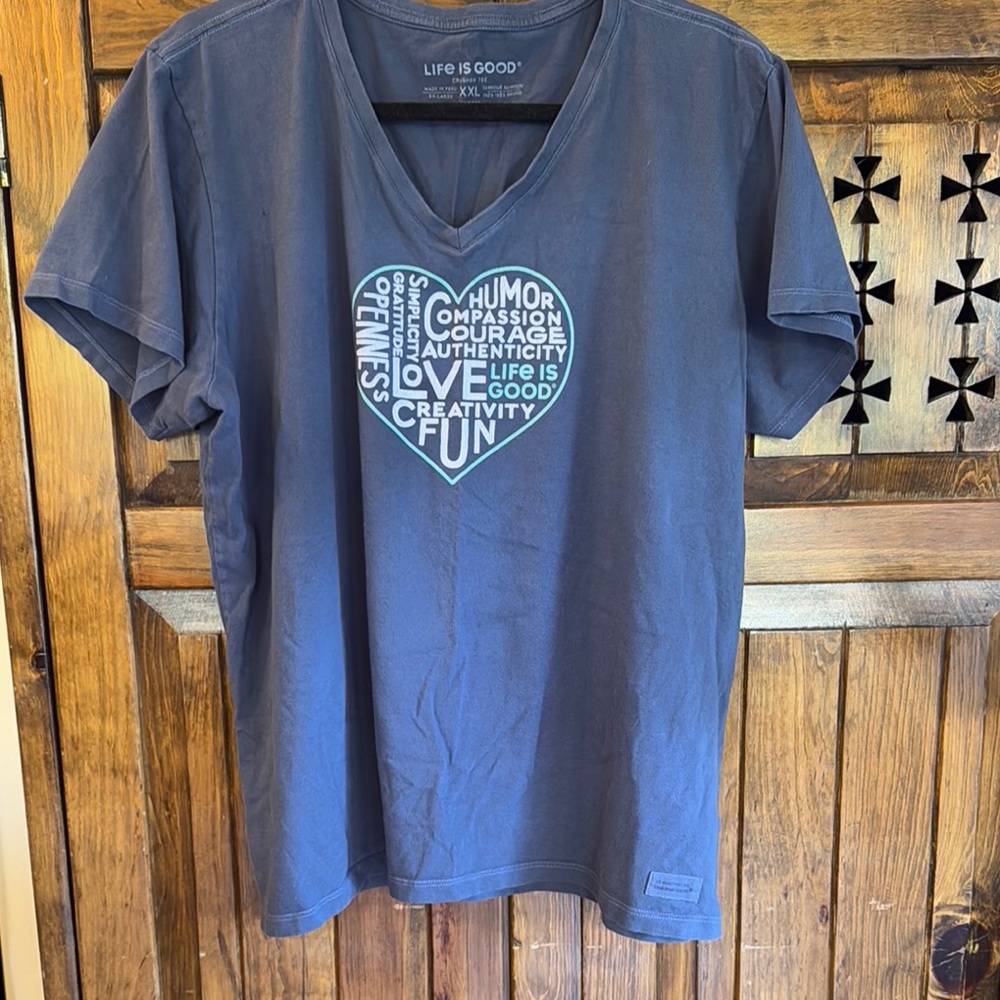 Life is Good V-neck T